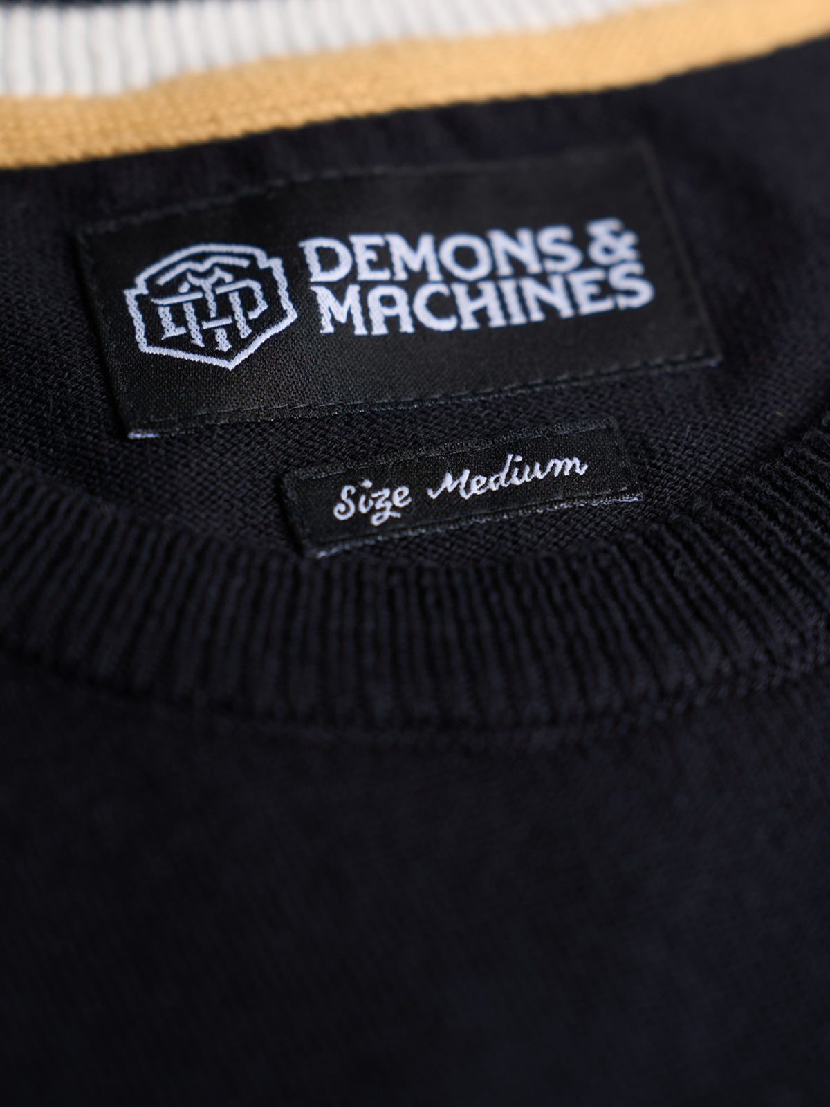 Hilado 100% algodón — Suéter Jacquard Maine en Negro. #color_negro