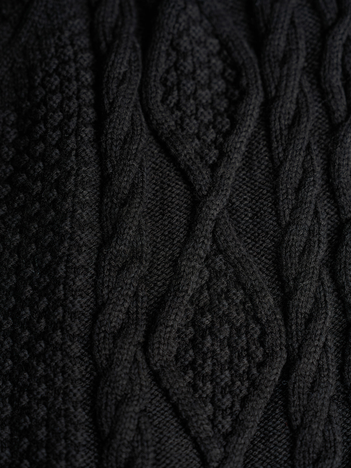 Mezcla pesada de algodón y acrílico, 50/50 — Suéter Pescador Steve en Negro. #color_negro